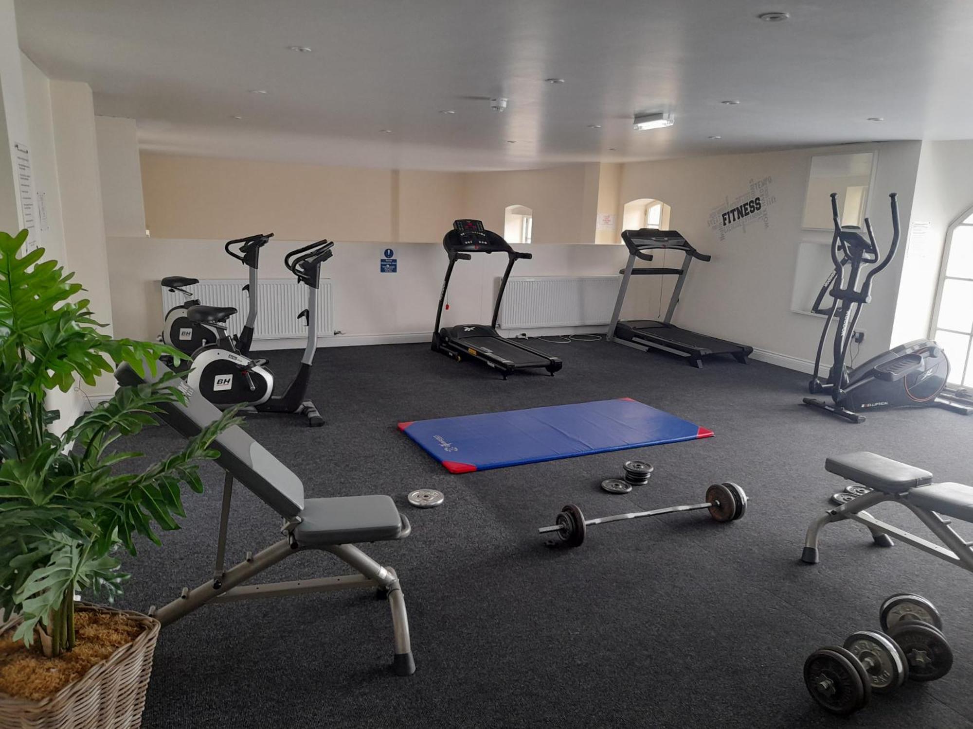Old Brewery Home With Pool And Gym Access Oakhill Extérieur photo